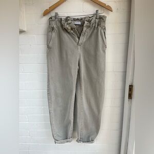 Zara paper bag baggy khaki jeans size 4